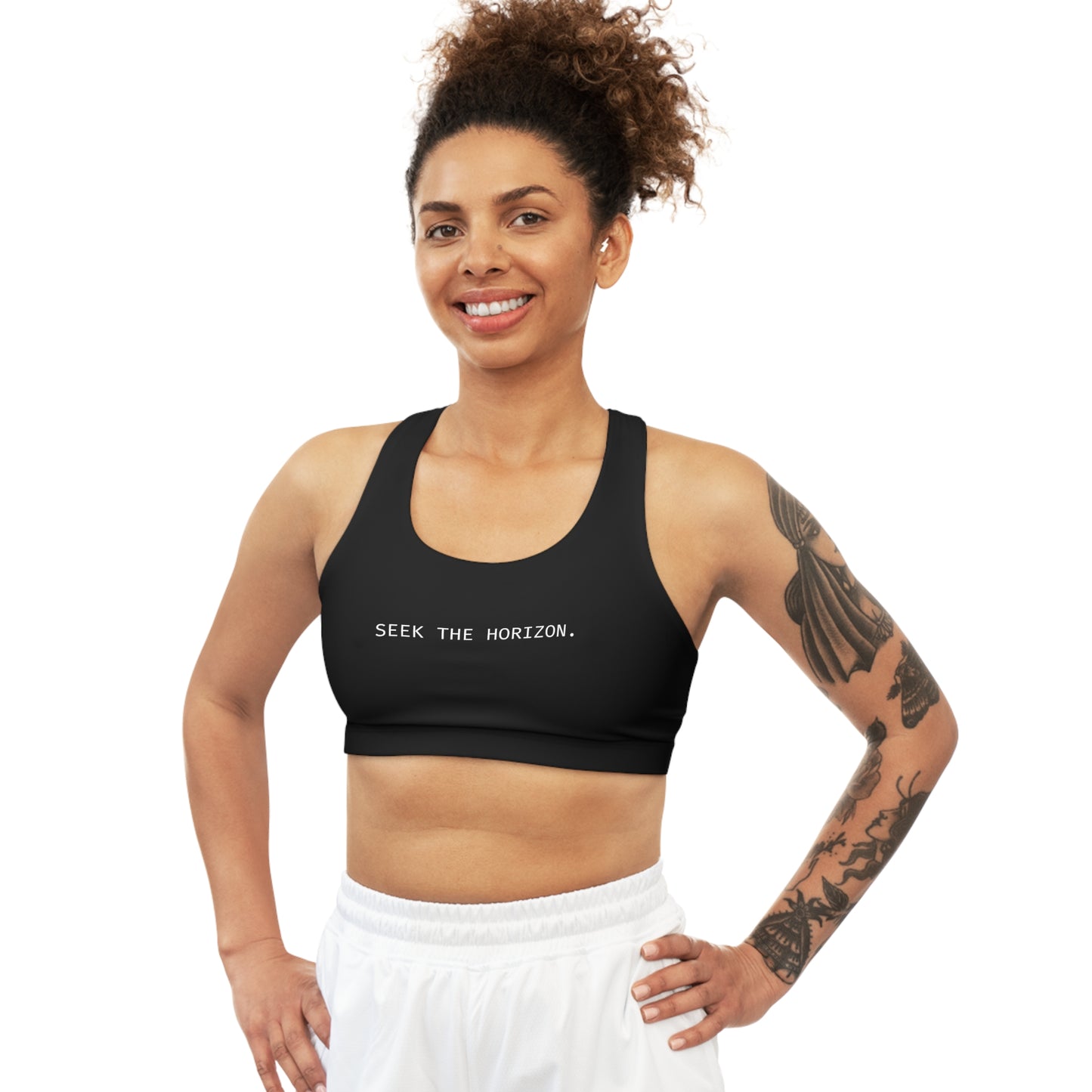 Seek the Horizon Women's Black Seamless Sports Bra