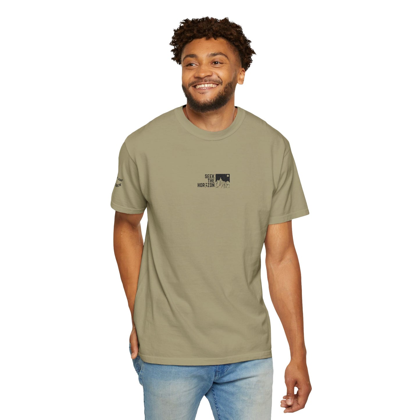 Men’s Take the Road Not Taken Outdoor Seek the Horizon T-shirt