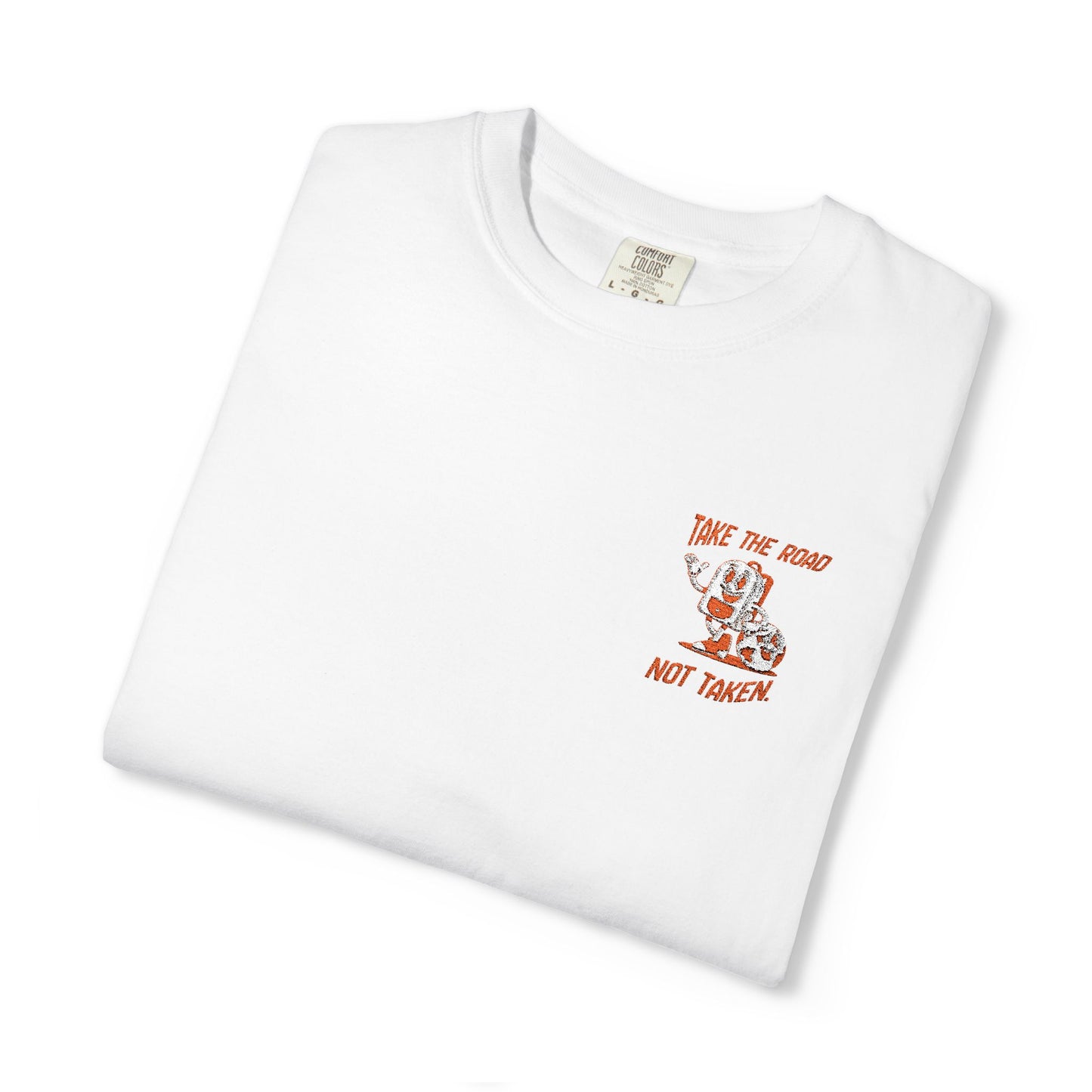 Men’s Outdoor Globe's Inspiration Take The Road Not Taken Seek the Horizon T-shirt