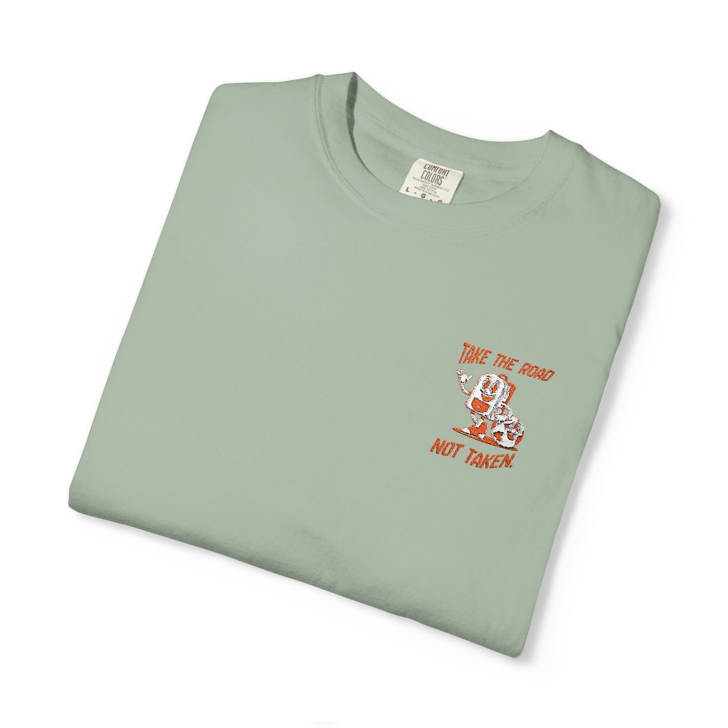 Men’s Outdoor Globe's Inspiration Take The Road Not Taken Seek the Horizon T-shirt