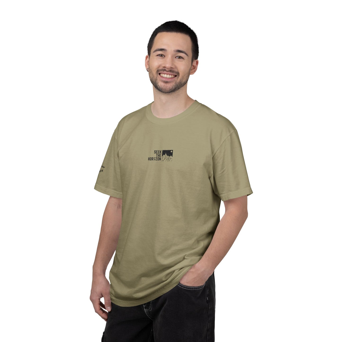 Men’s Take the Road Not Taken Outdoor Seek the Horizon T-shirt