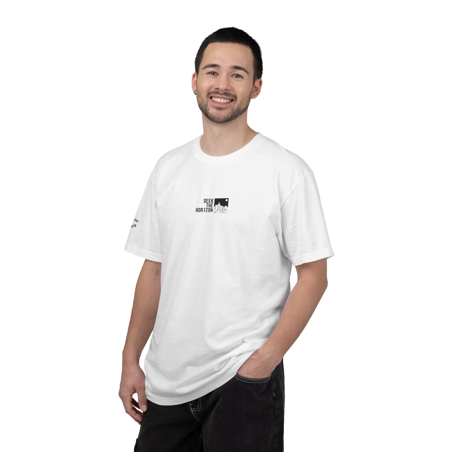 Men’s Take the Road Not Taken Outdoor Seek the Horizon T-shirt