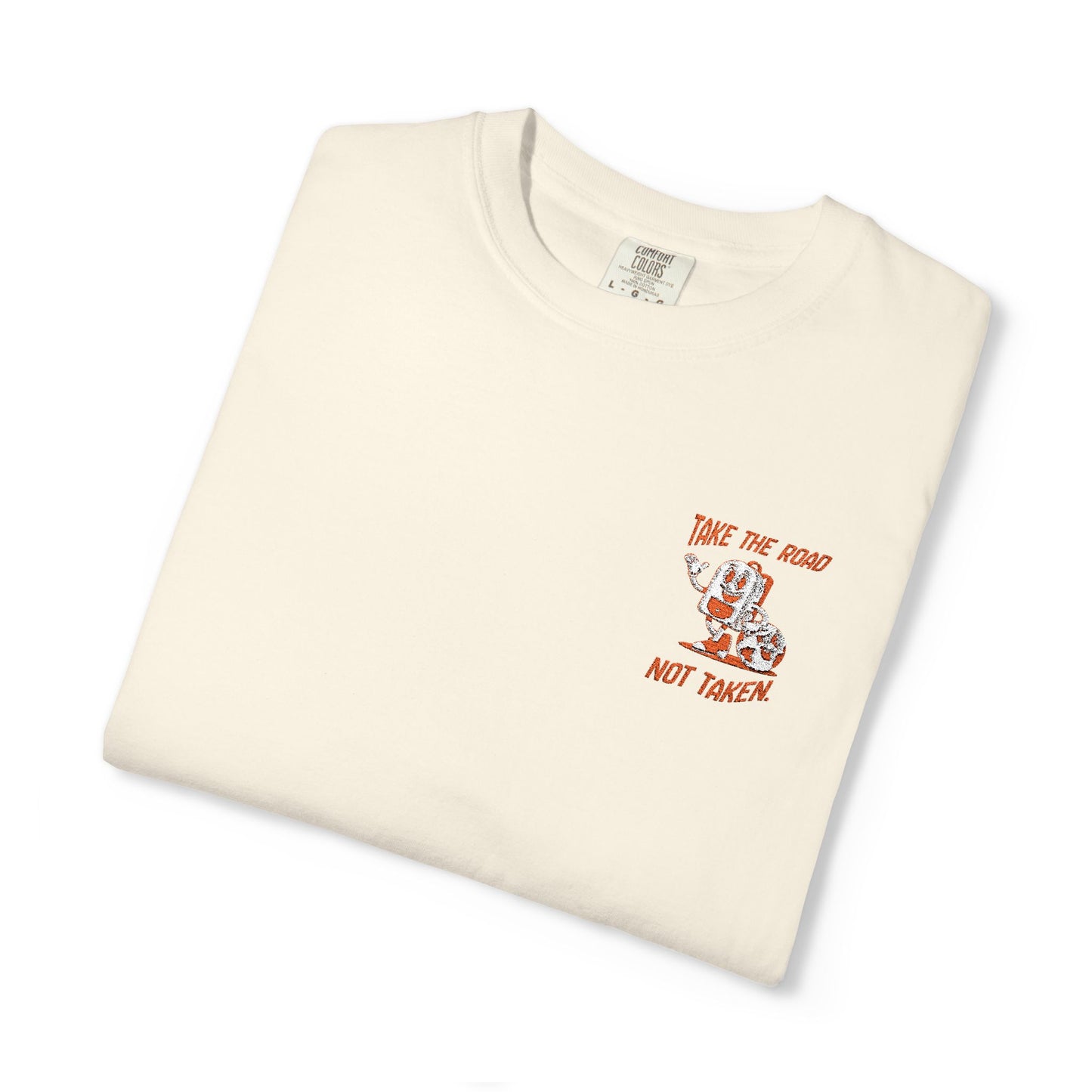 Men’s Outdoor Globe's Inspiration Take The Road Not Taken Seek the Horizon T-shirt