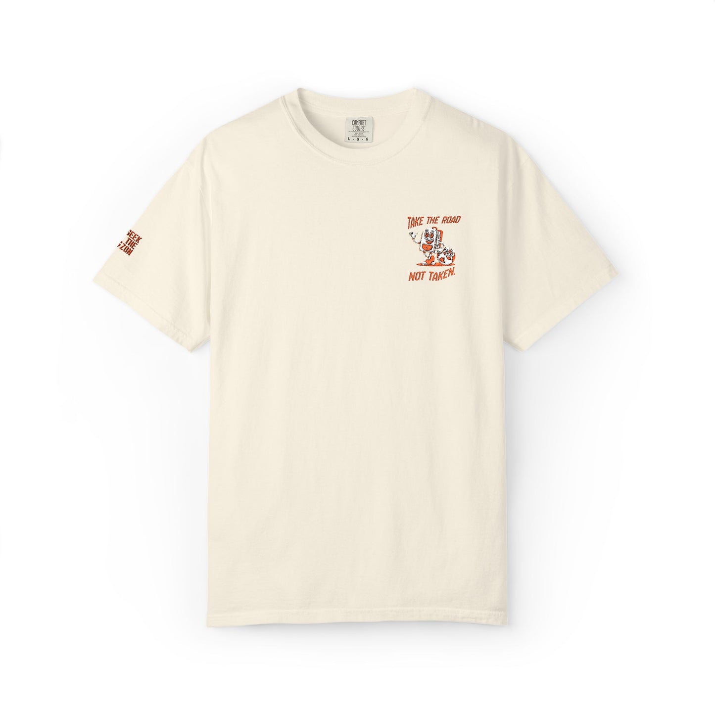 Men’s Outdoor Globe's Inspiration Take The Road Not Taken Seek the Horizon T-shirt