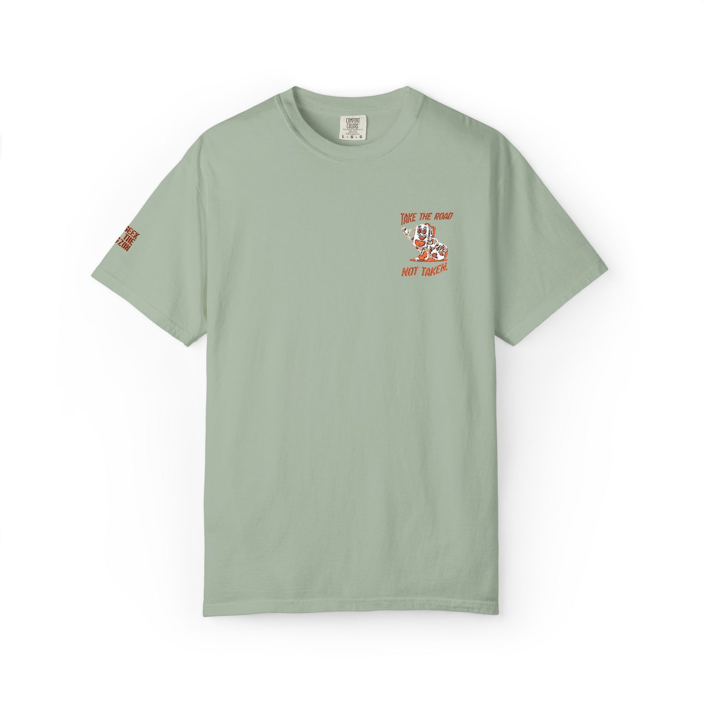 Men’s Outdoor Globe's Inspiration Take The Road Not Taken Seek the Horizon T-shirt