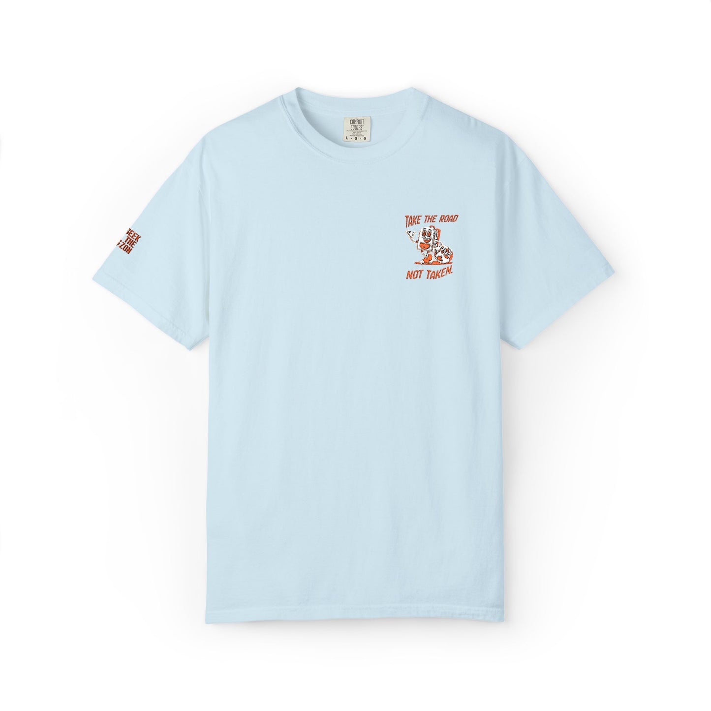 Men’s Outdoor Globe's Inspiration Take The Road Not Taken Seek the Horizon T-shirt